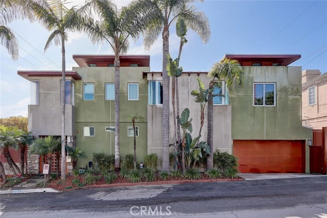 794 27th Street, Manhattan Beach, California 90266, 5 Bedrooms Bedrooms, ,3 BathroomsBathrooms,Residential,Sold,27th,SB20032410
