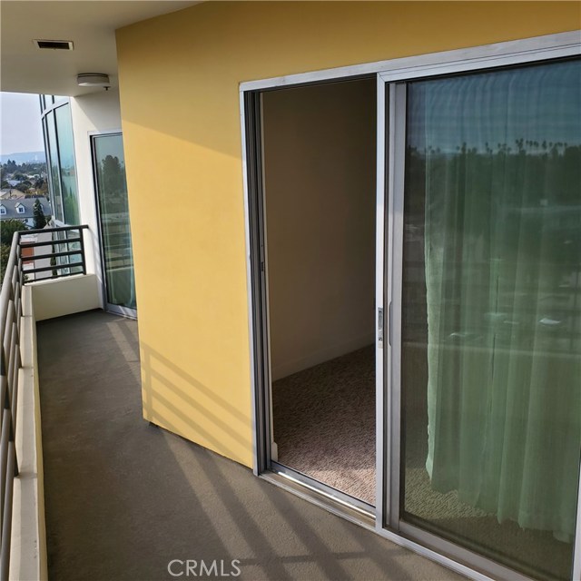 2 Bed Home for Sale in Los Angeles, California