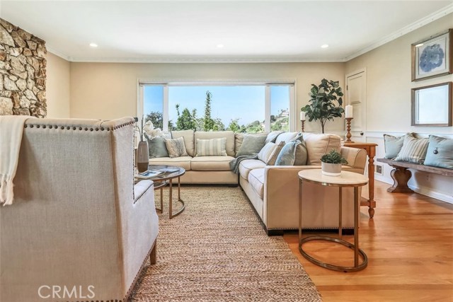 1033 Via Zumaya, Palos Verdes Estates, California 90274, 3 Bedrooms Bedrooms, ,3 BathroomsBathrooms,Residential,Sold,Via Zumaya,PV20225368