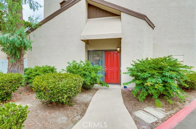 Photo of 914 Powell Court, Costa Mesa, CA 92626