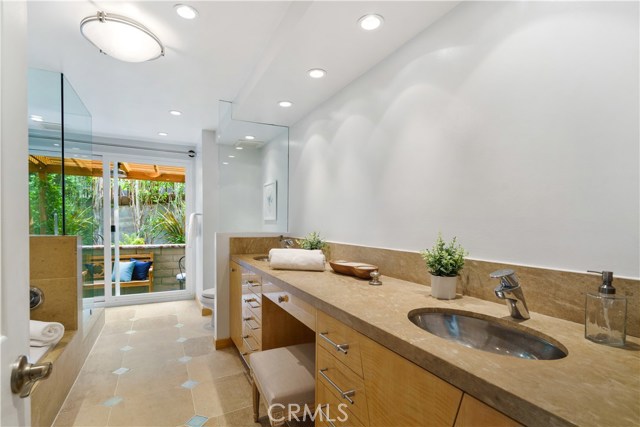 49 Rockinghorse Road, Rancho Palos Verdes, California 90275, 3 Bedrooms Bedrooms, ,2 BathroomsBathrooms,Residential,Sold,Rockinghorse,SB20190970