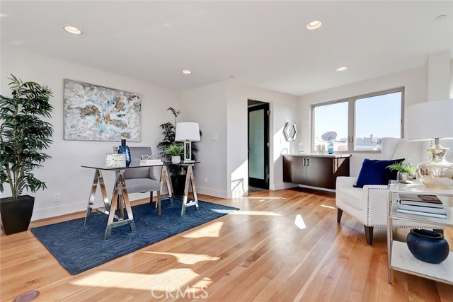 447 Manhattan Avenue, Hermosa Beach, California 90254, 2 Bedrooms Bedrooms, ,2 BathroomsBathrooms,Residential,Sold,Manhattan,SB20025290