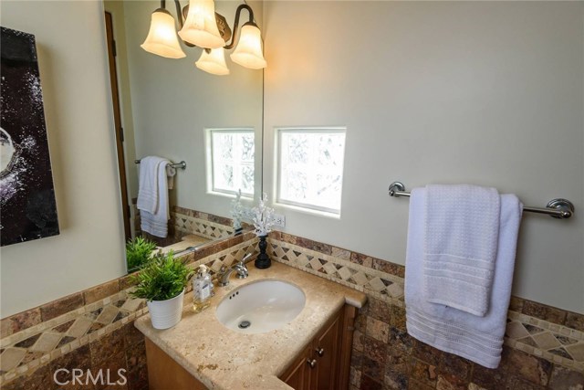 2934 Hermosa Avenue, Hermosa Beach, California 90254, 3 Bedrooms Bedrooms, ,3 BathroomsBathrooms,Residential,Sold,Hermosa,SB18080903