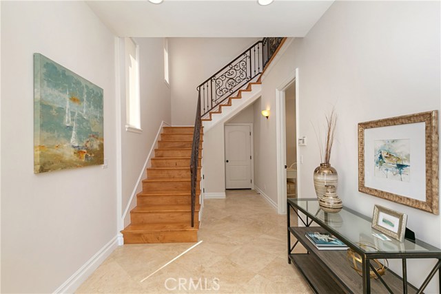 105 Lucia Avenue, Redondo Beach, California 90277, 3 Bedrooms Bedrooms, ,2 BathroomsBathrooms,Residential,Sold,Lucia,SB19076880