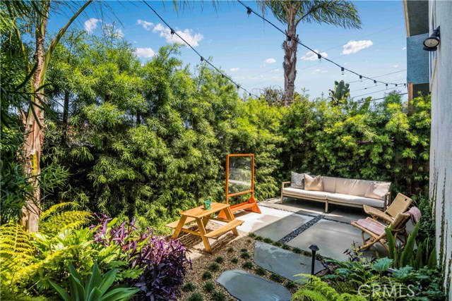 1635 Van Horne Lane, Redondo Beach, California 90278, 4 Bedrooms Bedrooms, ,1 BathroomBathrooms,Residential,Sold,Van Horne,PV19173799