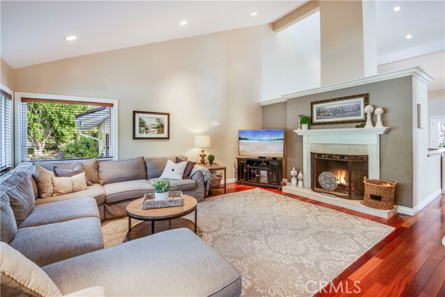11 Covered Wagon Lane, Rolling Hills Estates, California 90274, 4 Bedrooms Bedrooms, ,4 BathroomsBathrooms,Residential,Sold,Covered Wagon,PV18258893