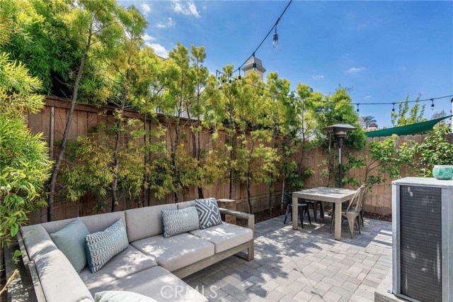 1630 Haynes Lane, Redondo Beach, California 90278, 4 Bedrooms Bedrooms, ,2 BathroomsBathrooms,Residential,Sold,Haynes,SB20070161