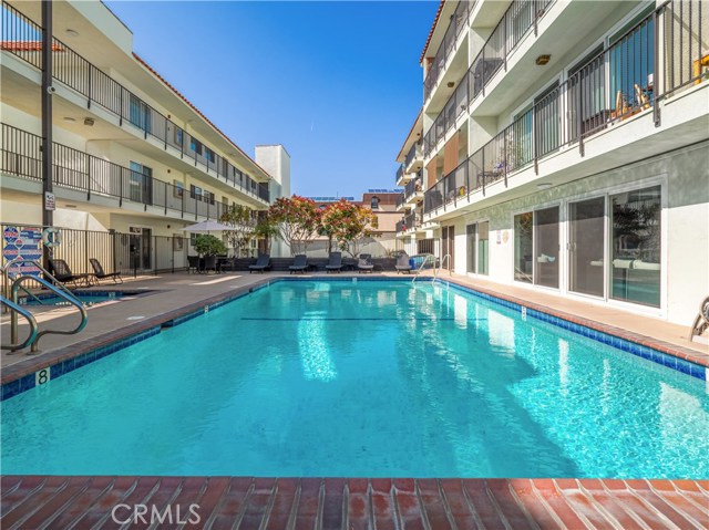 1720 Ardmore Avenue, Hermosa Beach, California 90254, 1 Bedroom Bedrooms, ,1 BathroomBathrooms,Residential,Sold,Ardmore,SB20071504