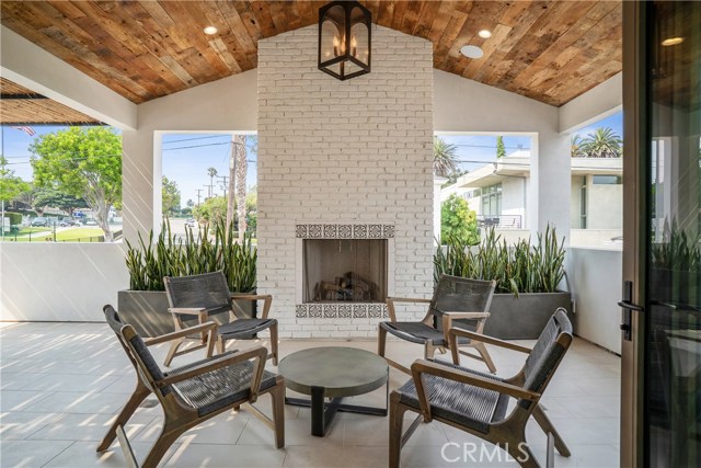 555 35th Street, Manhattan Beach, California 90266, 4 Bedrooms Bedrooms, ,1 BathroomBathrooms,Residential,Sold,35th,SB19216945 555 35th Street, Manhattan Beach, California 90266, 4 Bedrooms Bedrooms, ,1 BathroomBathrooms,Residential,Sold,35th,SB19216945