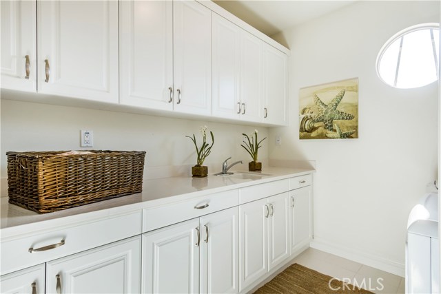 Generous Laundry room with washer and dryer included