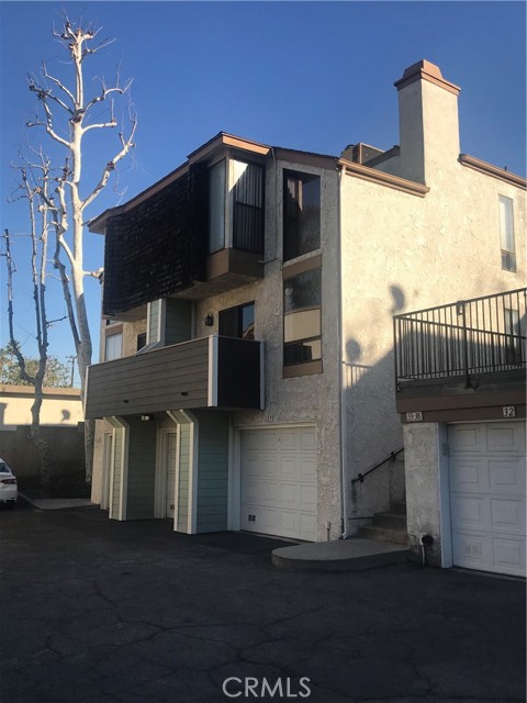 Photo of 950 W Lambert Road #33, La Habra, CA 90631