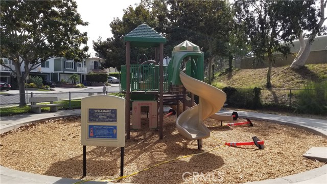 1707 Flagler Lane, Redondo Beach, California 90278, 3 Bedrooms Bedrooms, ,1 BathroomBathrooms,Residential,Sold,Flagler,SB20176363