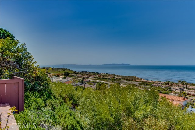 30623 Rue De La Pierre, Rancho Palos Verdes, California 90275, 4 Bedrooms Bedrooms, ,2 BathroomsBathrooms,Residential,Sold,Rue De La Pierre,PV18092164