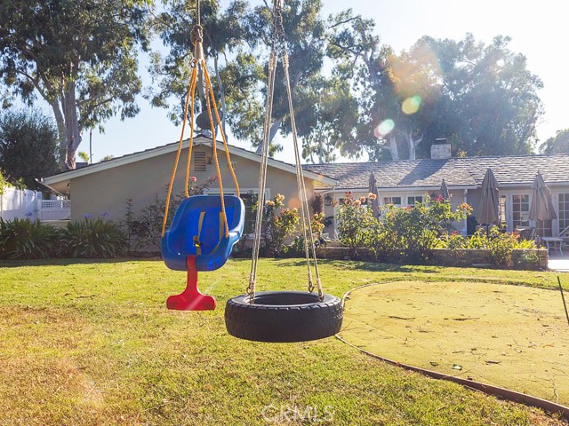 2516 Chelsea Road, Palos Verdes Estates, California 90274, 3 Bedrooms Bedrooms, ,3 BathroomsBathrooms,Residential,Sold,Chelsea,PW19254453