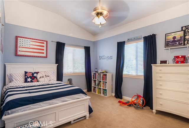 1917 Graham Avenue, Redondo Beach, California 90278, 4 Bedrooms Bedrooms, ,2 BathroomsBathrooms,Residential,Sold,Graham,SB17204089