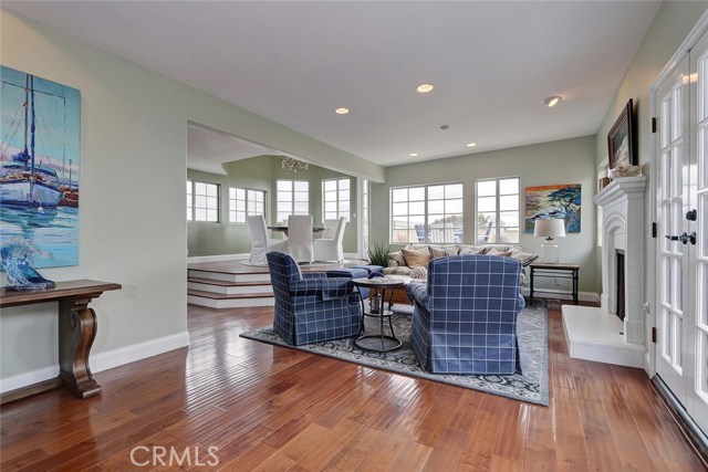 506 Helberta Avenue, Redondo Beach, California 90277, 3 Bedrooms Bedrooms, ,2 BathroomsBathrooms,Residential,Sold,Helberta,SB19050182