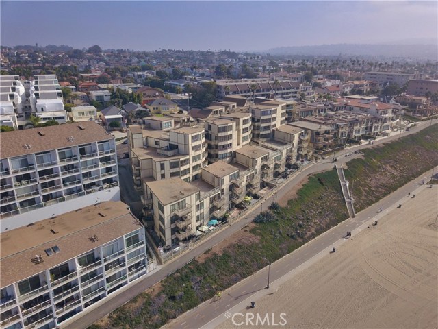 625 Esplanade, Redondo Beach, California 90277, 1 Bedroom Bedrooms, ,1 BathroomBathrooms,Residential,Sold,Esplanade,SB19239624