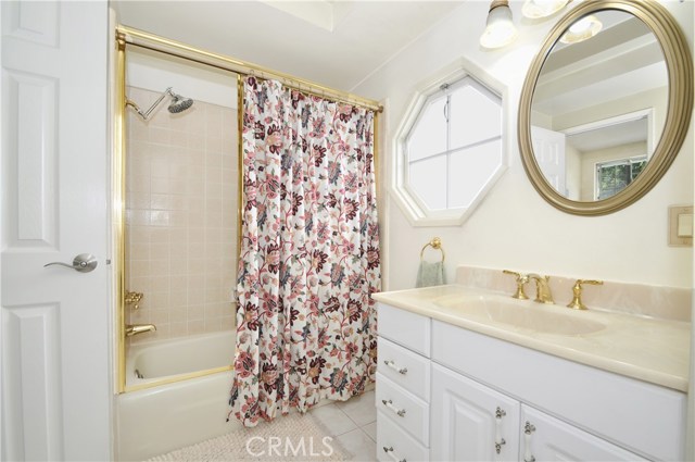 Charming Master Bath