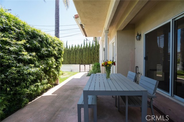 1932 Graham Avenue, Redondo Beach, California 90278, 4 Bedrooms Bedrooms, ,2 BathroomsBathrooms,Residential,Sold,Graham,SB18127295
