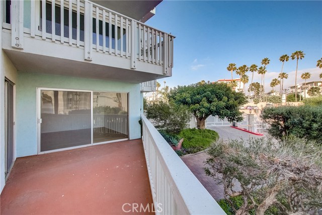 630 The, Redondo Beach, California 90277, 1 Bedroom Bedrooms, ,1 BathroomBathrooms,Residential,Sold,The,SB20108195