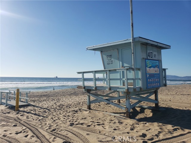 208 Kelp Street, Manhattan Beach, California 90266, 3 Bedrooms Bedrooms, ,1 BathroomBathrooms,Residential,Sold,Kelp,SB21034539