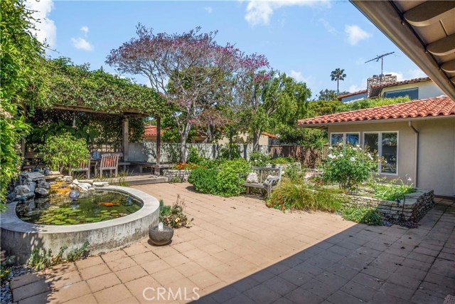 701 Cloyden Road, Palos Verdes Estates, California 90274, 4 Bedrooms Bedrooms, ,2 BathroomsBathrooms,Residential,Sold,Cloyden,PV17083920