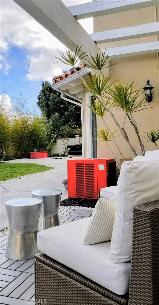 outdoor Lounge area!