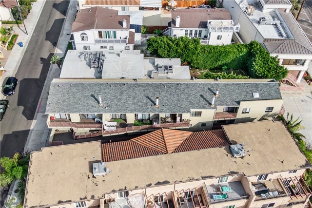 600 1st Street, Hermosa Beach, California 90254, ,Residential Income,Sold,1st,SB19269004