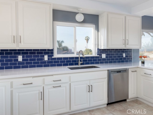 29403 Enrose Avenue, Rancho Palos Verdes, California 90275, 3 Bedrooms Bedrooms, ,2 BathroomsBathrooms,Residential,Sold,Enrose,PV20103202