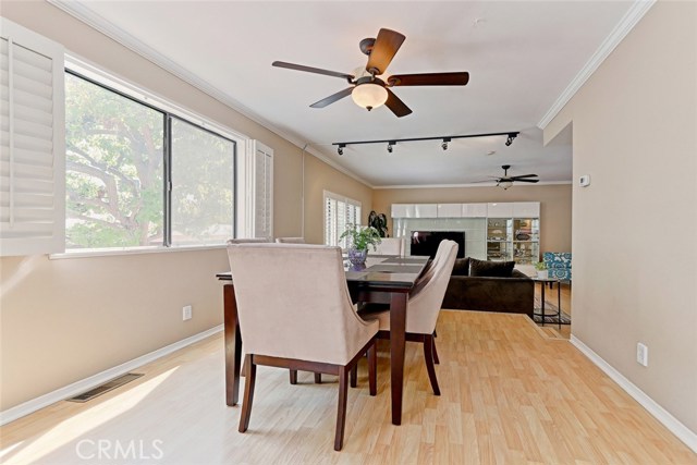 105 Irena Avenue, Redondo Beach, California 90277, 3 Bedrooms Bedrooms, ,3 BathroomsBathrooms,Residential,Sold,Irena,SB17195554