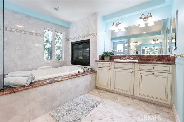 607 Guadalupe Avenue, Redondo Beach, California 90277, 4 Bedrooms Bedrooms, ,4 BathroomsBathrooms,Residential,Sold,Guadalupe,SB19155656