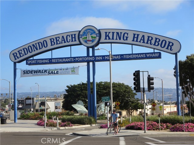 828 Lucia Avenue, Redondo Beach, California 90277, 3 Bedrooms Bedrooms, ,2 BathroomsBathrooms,Residential,Sold,Lucia,PV18117040