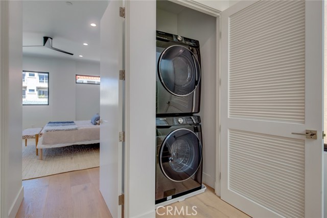 124 39th Street, Manhattan Beach, California 90266, 3 Bedrooms Bedrooms, ,2 BathroomsBathrooms,Residential,Sold,39th,SB20089804