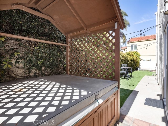 1011 Diamond Street, Redondo Beach, California 90277, 3 Bedrooms Bedrooms, ,1 BathroomBathrooms,Residential,Sold,Diamond,PV21056116