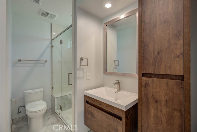 2203 Perkins Lane, Redondo Beach, California 90278, 3 Bedrooms Bedrooms, ,2 BathroomsBathrooms,Residential,Sold,Perkins,PV19112271