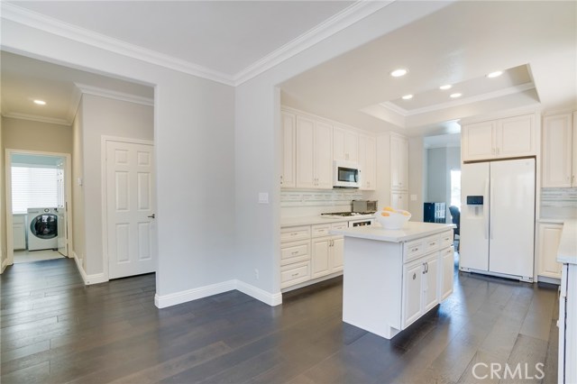 1932 Graham Avenue, Redondo Beach, California 90278, 4 Bedrooms Bedrooms, ,2 BathroomsBathrooms,Residential,Sold,Graham,SB18127295