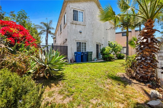 3 Bed Home for Sale in Hawthorne, California