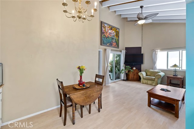 1916 Clark Lane, Redondo Beach, California 90278, 1 Bedroom Bedrooms, ,1 BathroomBathrooms,Residential,Sold,Clark,SB20129289