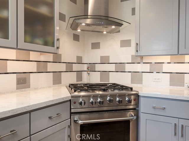 1112 Vincent Street, Redondo Beach, California 90277, 3 Bedrooms Bedrooms, ,2 BathroomsBathrooms,Residential,Sold,Vincent,SB19092691