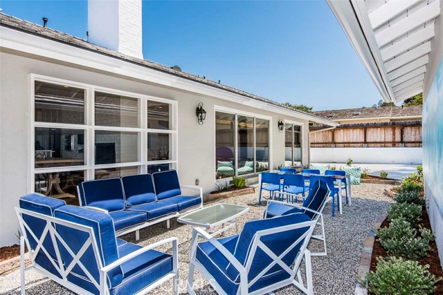 2912 Via De La Guerra, Palos Verdes Estates, California 90274, 4 Bedrooms Bedrooms, ,2 BathroomsBathrooms,Residential,Sold,Via De La Guerra,PV18132861