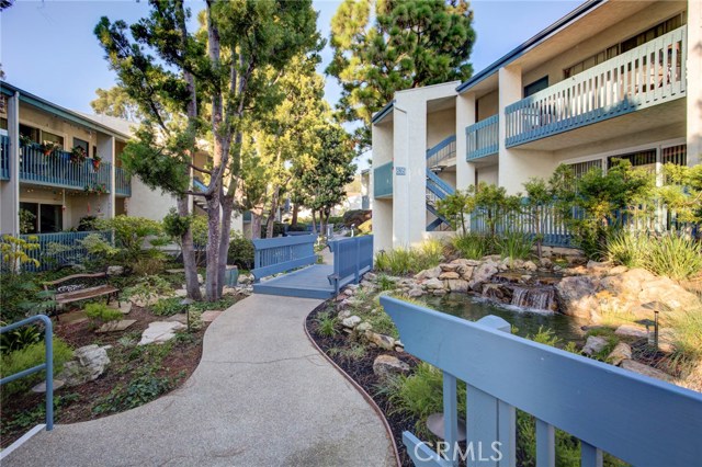 601 Prospect Avenue, Redondo Beach, California 90277, 2 Bedrooms Bedrooms, ,1 BathroomBathrooms,Residential,Sold,Prospect,SB18289971