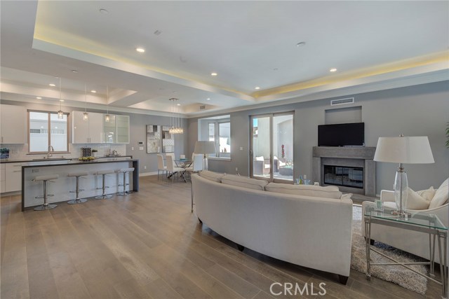 1802 Pullman Lane, Redondo Beach, California 90278, 4 Bedrooms Bedrooms, ,3 BathroomsBathrooms,Residential,Sold,Pullman,PV18085899