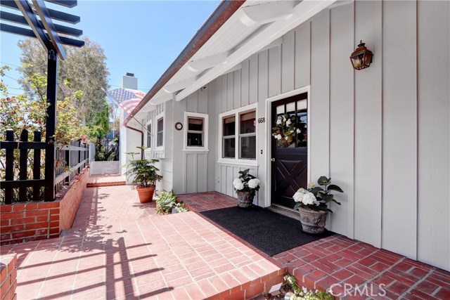 Through the gate and into the entry patio!