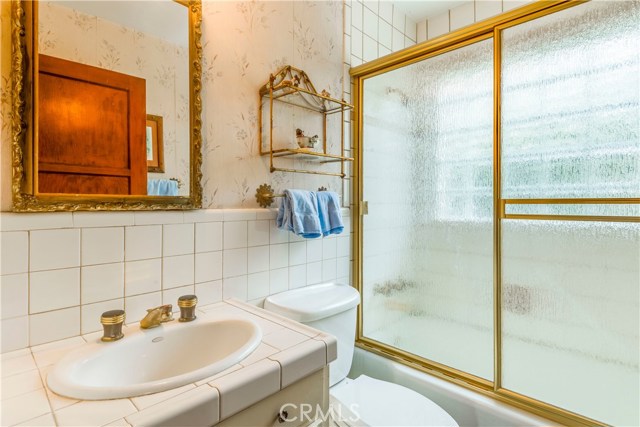 1140 22nd Street, Manhattan Beach, California 90266, 3 Bedrooms Bedrooms, ,2 BathroomsBathrooms,Residential,Sold,22nd,SB18012699