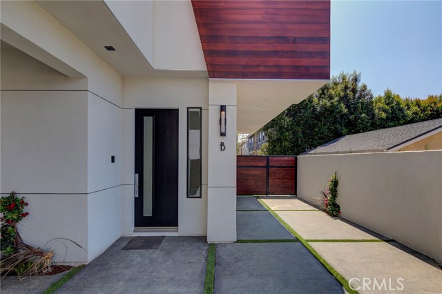 2420 Alvord Lane, Redondo Beach, California 90278, 4 Bedrooms Bedrooms, ,3 BathroomsBathrooms,Residential,Sold,Alvord,PV18203762
