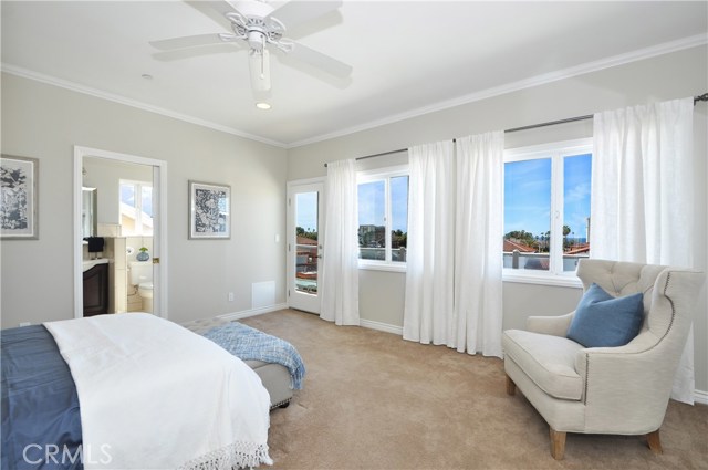 231 Francisca Avenue, Redondo Beach, California 90277, 4 Bedrooms Bedrooms, ,2 BathroomsBathrooms,Residential,Sold,Francisca,SB19047417