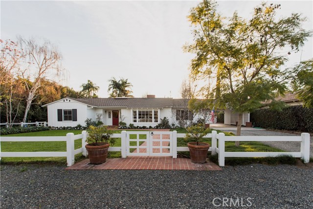 Photo of 1115 Crestview Drive, Fullerton, CA 92833