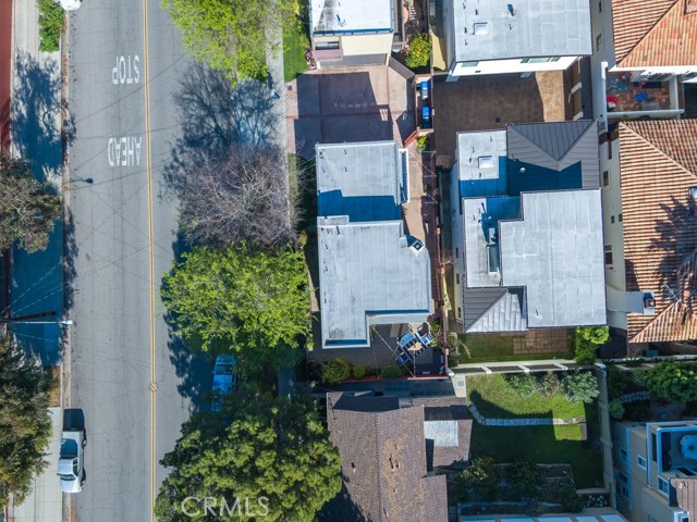 808 Vincent Street, Redondo Beach, California 90277, 3 Bedrooms Bedrooms, ,2 BathroomsBathrooms,Residential,Sold,Vincent,PV20055164