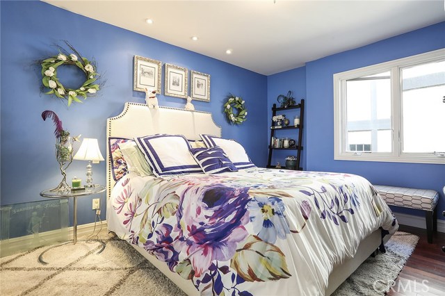 607 Guadalupe Avenue, Redondo Beach, California 90277, 4 Bedrooms Bedrooms, ,4 BathroomsBathrooms,Residential,Sold,Guadalupe,SB19155656