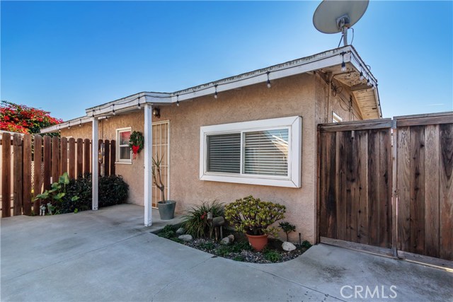 2012 Plant Avenue, Redondo Beach, California 90278, 4 Bedrooms Bedrooms, ,2 BathroomsBathrooms,Residential,Sold,Plant,SB20010928
